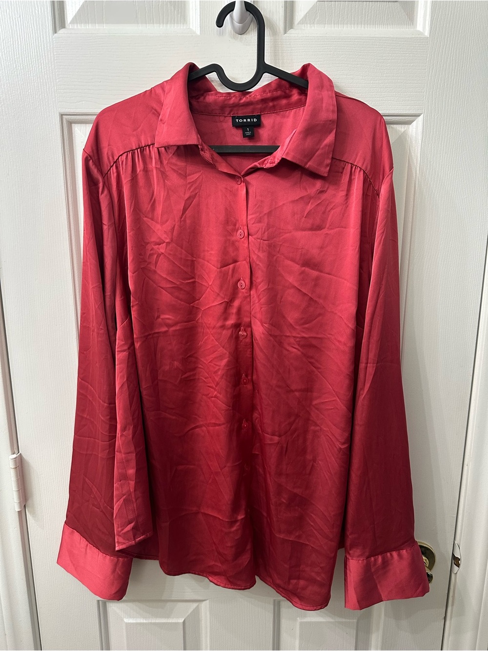 Torrid Top Button-Down Shirt Long-Sleeve Collar Slight Stretch Red 1X